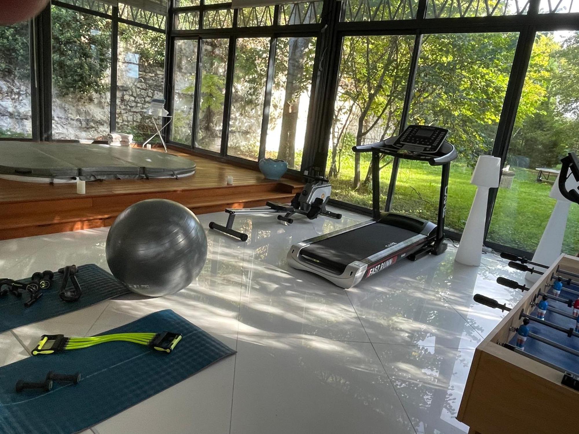 Domaine Spa Perret-Chateau Artdeco Mastersuite En B&B Et-Ou Gite De Charme-Giverny A 3Mn-Jardins Monet-Le Vexin-Piscine Ete-Parc 3Ha-Aire De Jeux Enfants-Pingpong-Options Breakfast-Diner-Billard-Sauna-Fitness-Hammam-Promo 2Nuits En Sus Jacuzzi 1H Off Sainte-Genevieve-les-Gasny מראה חיצוני תמונה